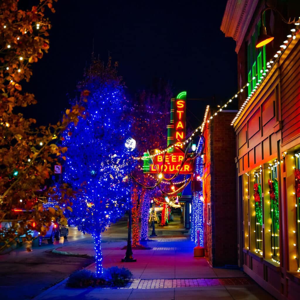 The Best West Michigan Holiday Light Displays!